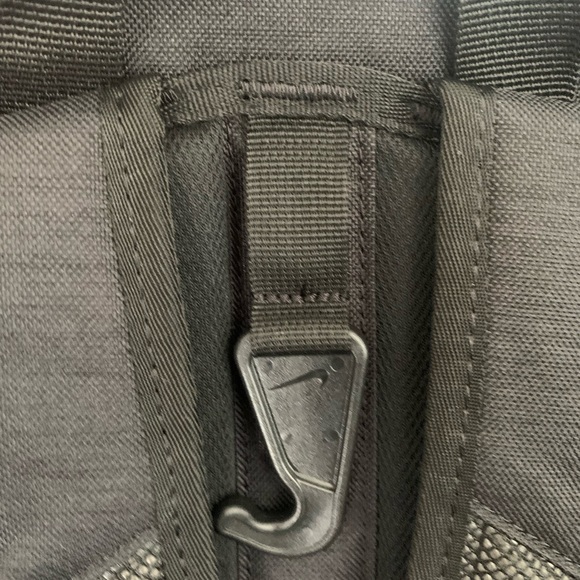 Nike Elite Basketball Backpack - Picture 4 of 7
